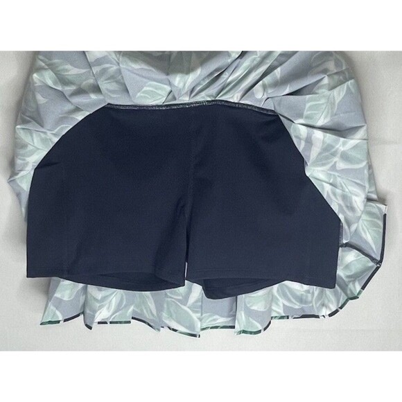 Tommy Bahama Active Skort Women’s M Leaf Print Navy Lined Shorts Pocket Stretch - Picture 4 of 12